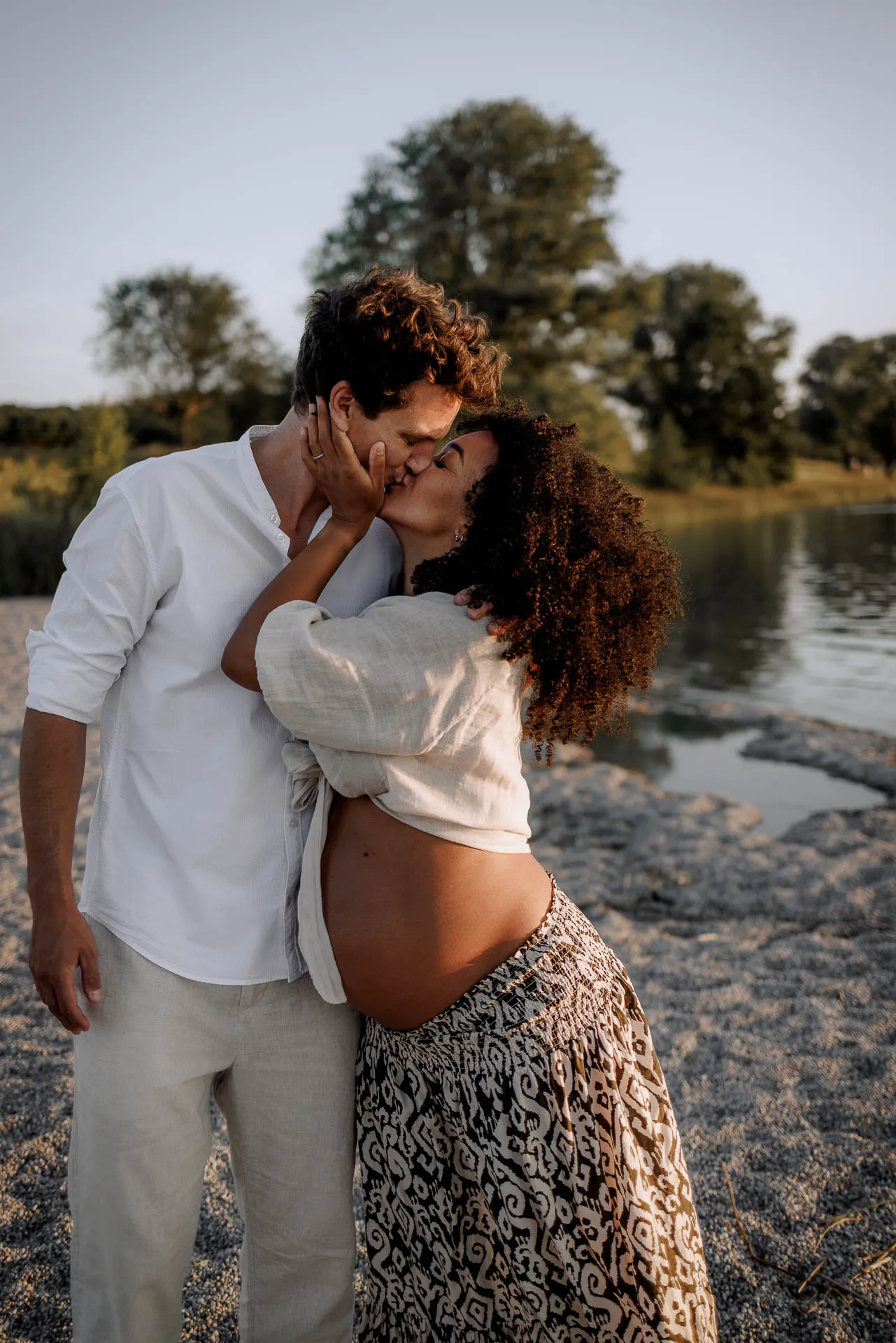 Maternity in water with reflection Munich by Lena Dugnus