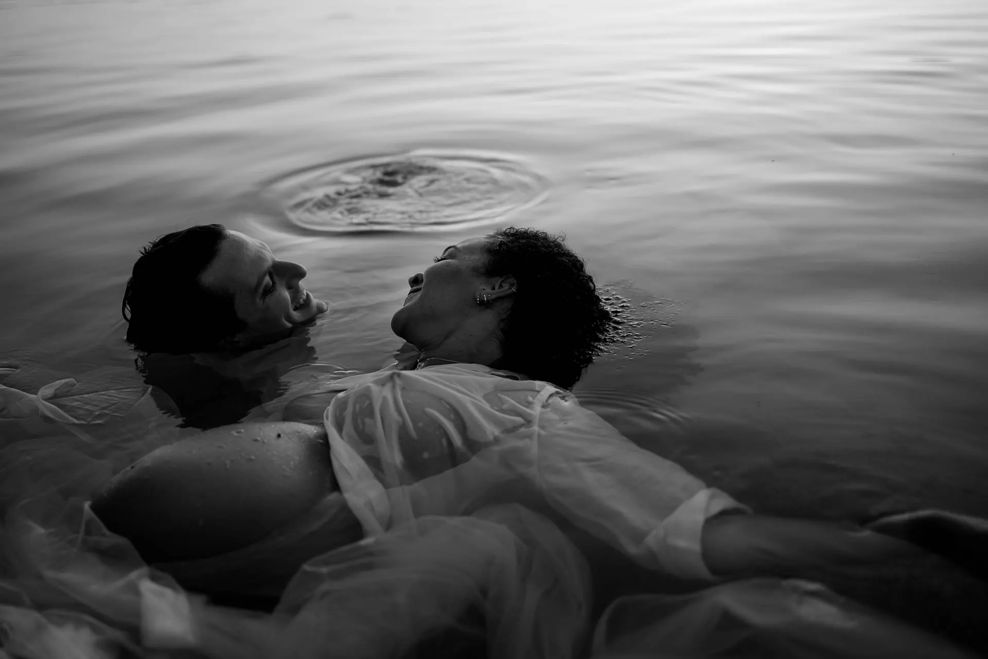 Unique water pregnancy photography Munich