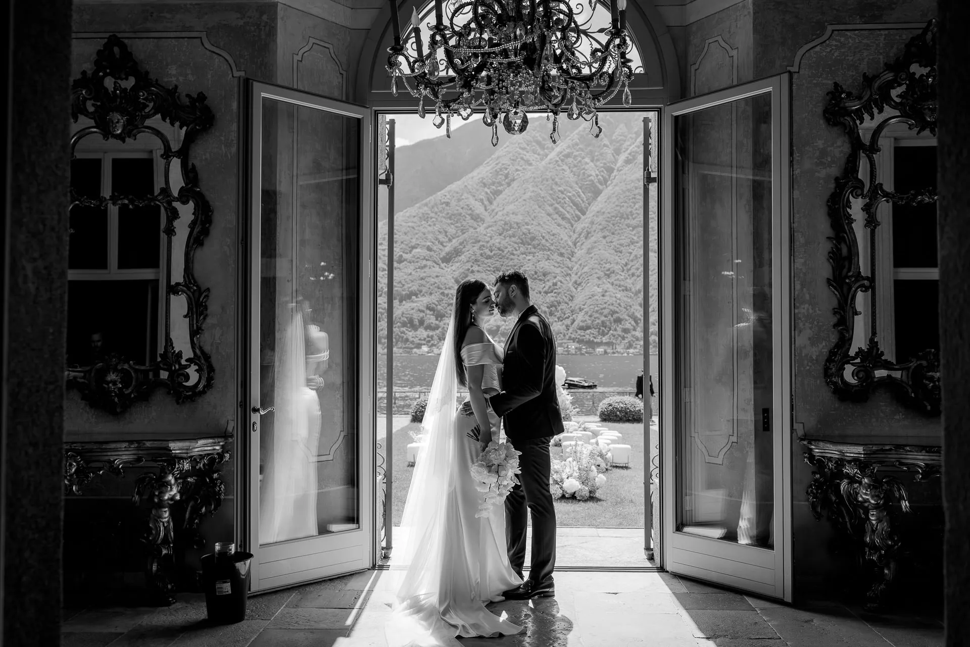 Editorial wedding photography Villa Balbiano