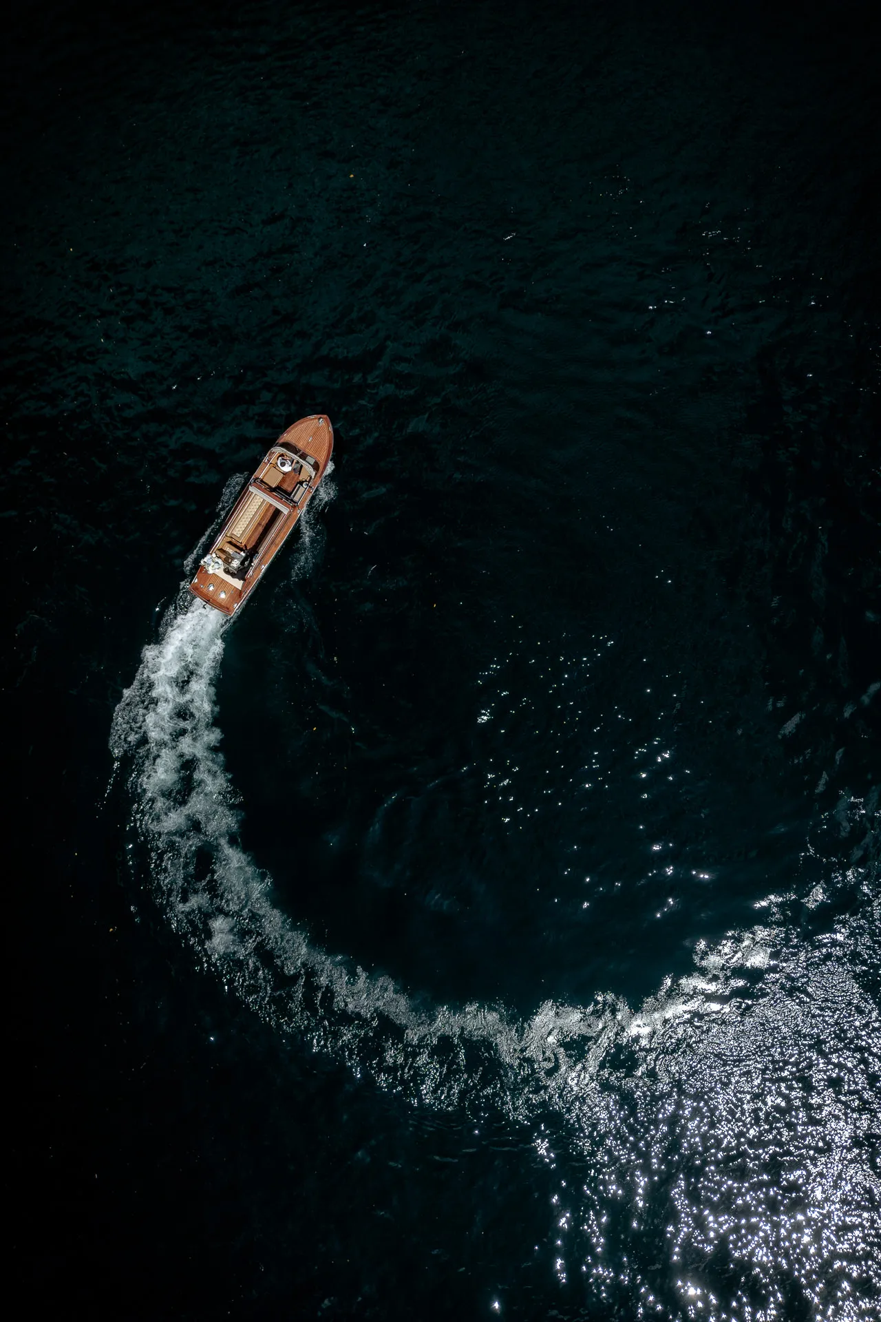 Elegant wedding at Villa Balbiano on Lake Como at sunset