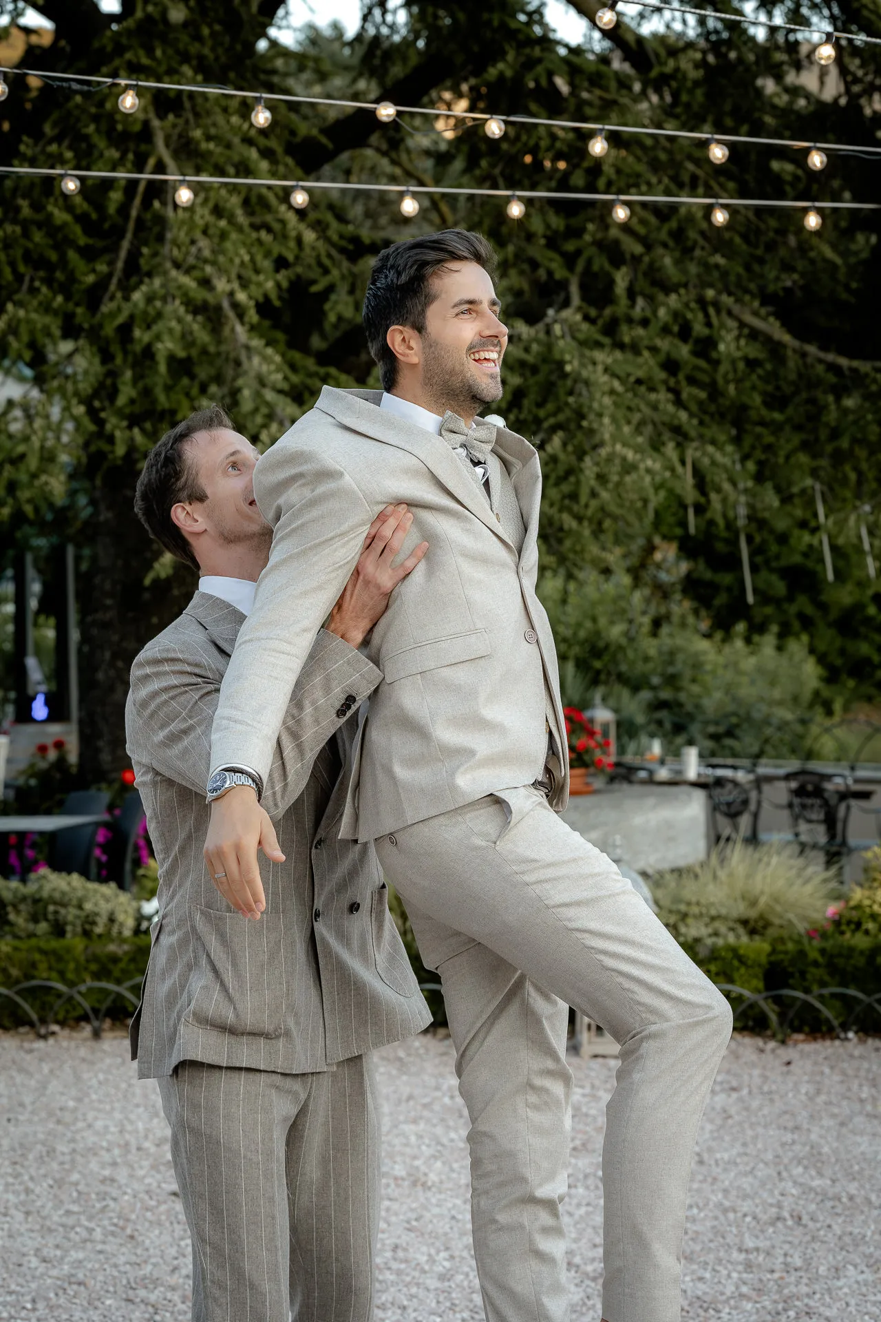 Detail shot of bride and groom during ceremony at Villa Cariola Lake Garda
